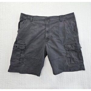 Wrangler Relaxed Fit Cargo Shorts Men's 42 Grey 7 Pockets 9" Inseam Utility EUC